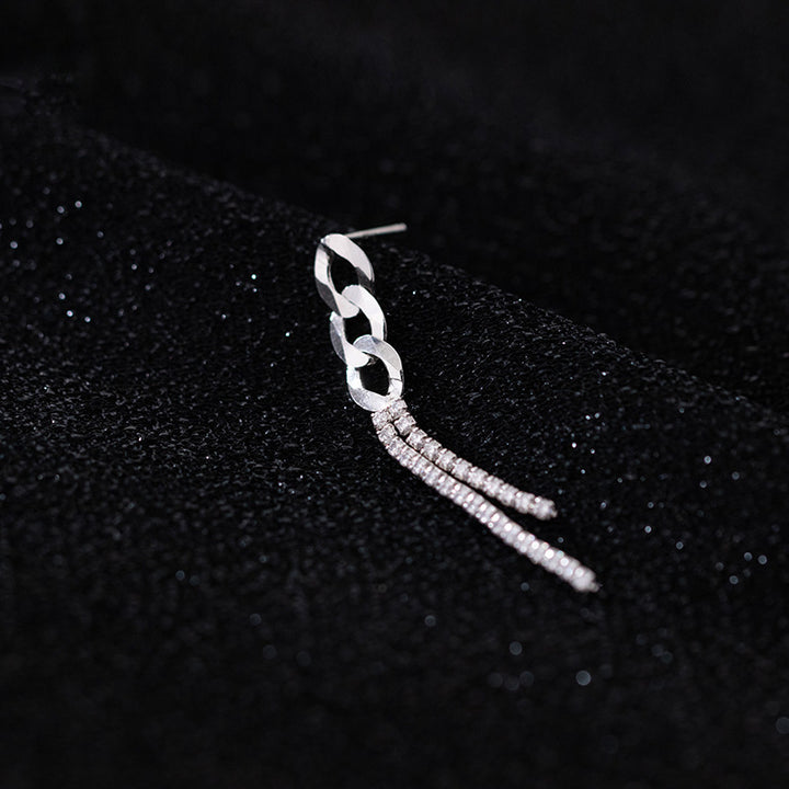 Boucle d'oreille longue pendante avec maillons de chaîne et strass étincelants - Argent 925 - Femme.