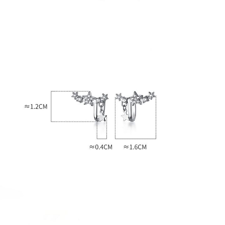 Boucle d'oreille manchette grimpante étoiles strass en argent 925 - Femme. Design unique avec barre enveloppant le lobe, étoiles en cascade et étoile pendante.