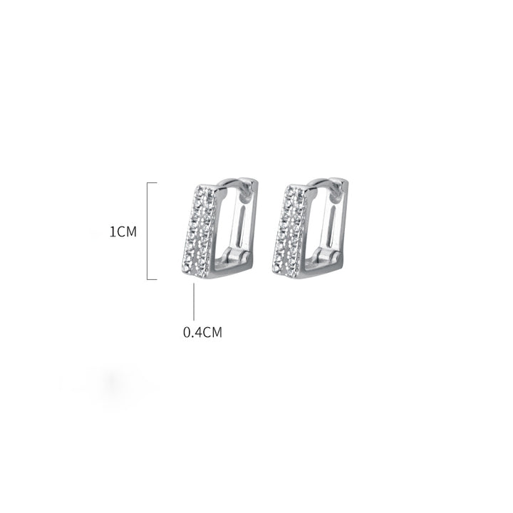 Une paire de boucles d'oreille créoles rectangulaires en argent 925 avec des strass étincelants - Femme - 1001 Boucles d'Oreille