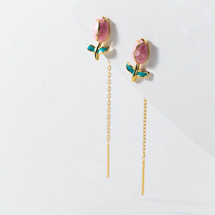 Boucle d'oreille tulipe colorée avec chaîne pendante en argent 925 - Femme. Un design floral vibrant pour les amoureuses de la nature.